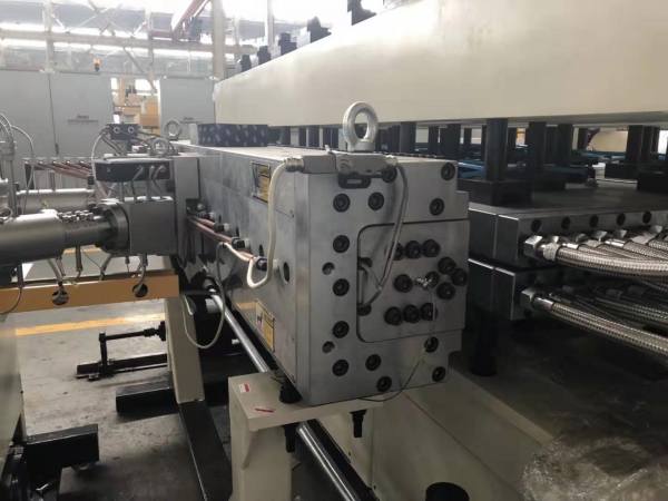 γραμμή εξώθησης κοίλου φύλλου pc