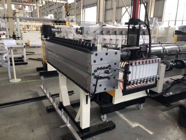 γραμμή εξώθησης κοίλου φύλλου pc