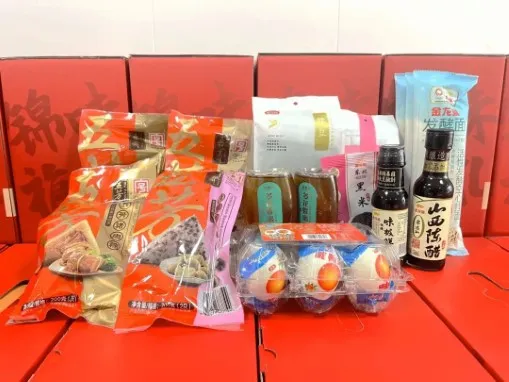 Přivítejte festival dračích lodí zdravým životem a vůní rýžových knedlíčků.